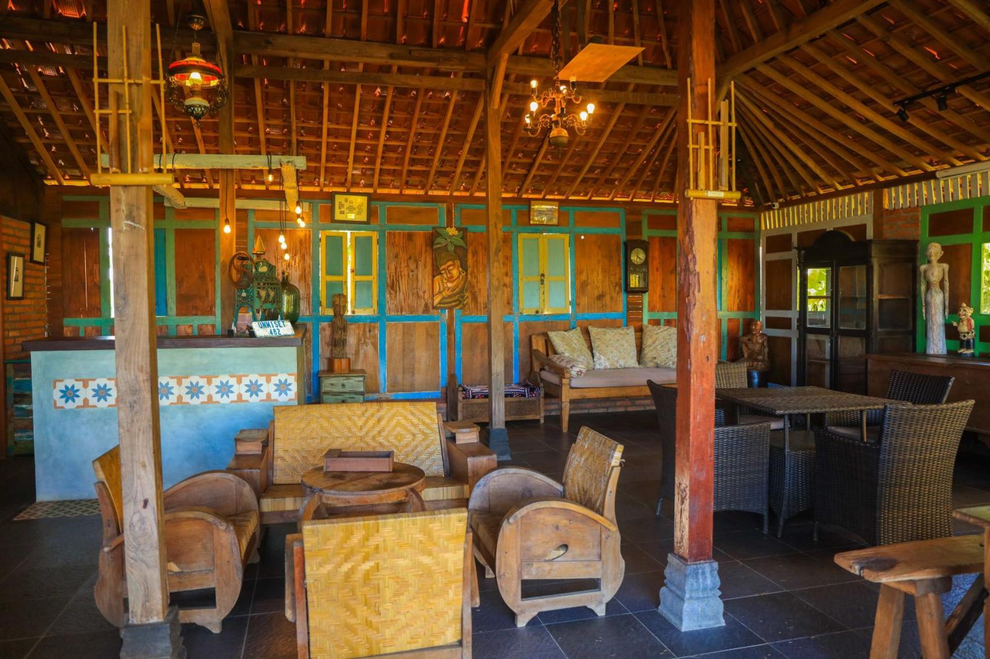 Pondok Kawinaya ซีงาราจา ภายนอก รูปภาพ